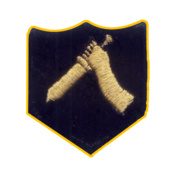 MOUNTAIN-DIVISION-HOODIE